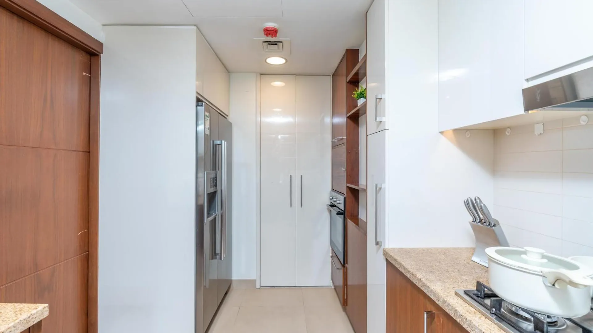 Whitesage - Unbeatable Views Of Burj Khalifa In This Huge 3Br Apartment Dubai