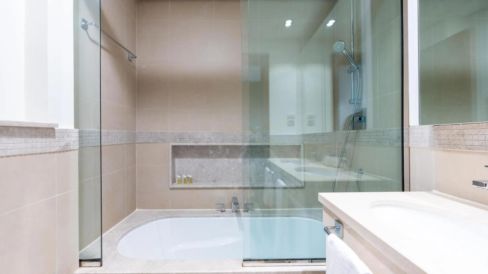 Whitesage - Unbeatable Views Of Burj Khalifa In This Huge 3Br Apartamento Dubai