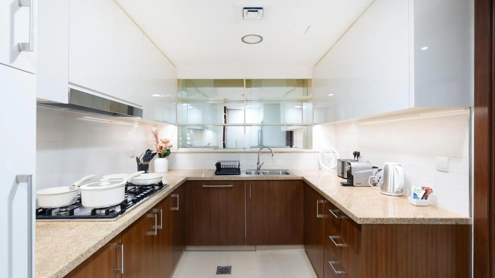 Whitesage - Unbeatable Views Of Burj Khalifa In This Huge 3Br Apartment Dubai
